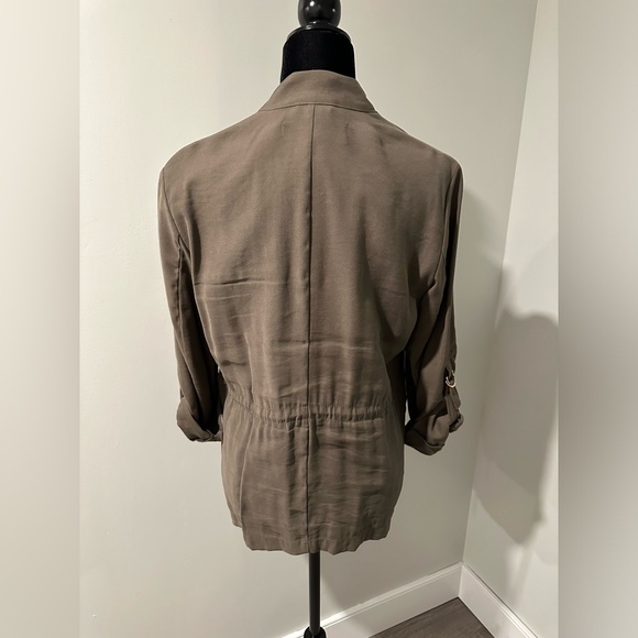 Zara Blazer - Picture 2 of 2